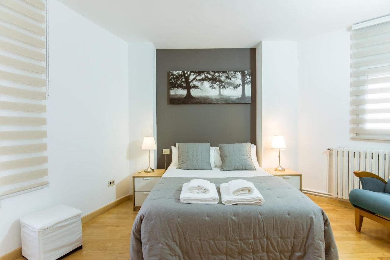 Two Bedroom Townhouse Within 10Min Walk From Beach Barcelona Exterior foto
