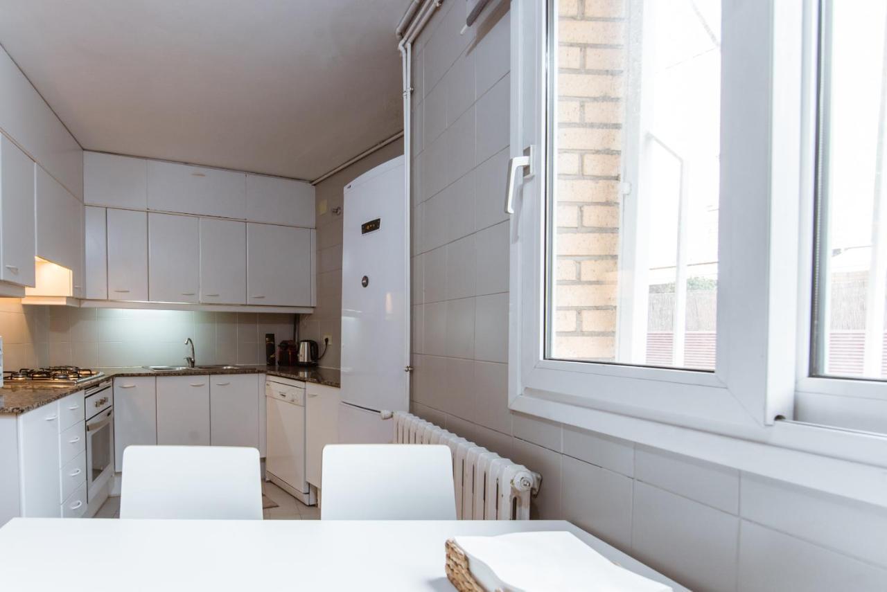 Two Bedroom Townhouse Within 10Min Walk From Beach Barcelona Exterior foto